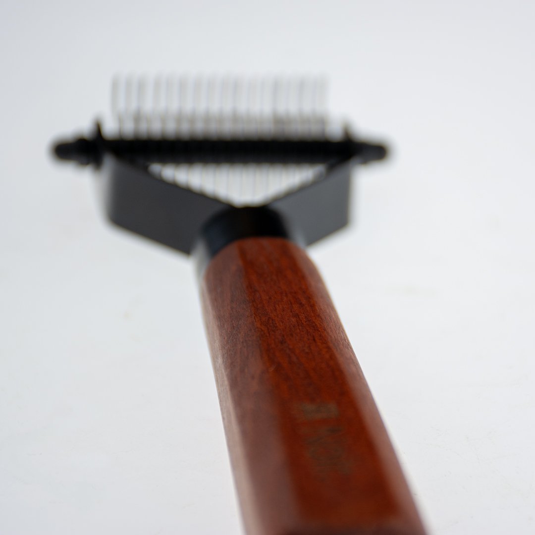 Japandi Ontwoller met 16 messen 19x6.5x2.5